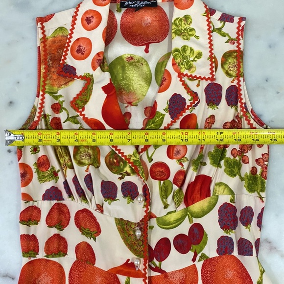 Vintage 90s Y2K πππππRARE Betsey Johnson White Silk Fruit Dress, Size 6 - Picture 14 of 16